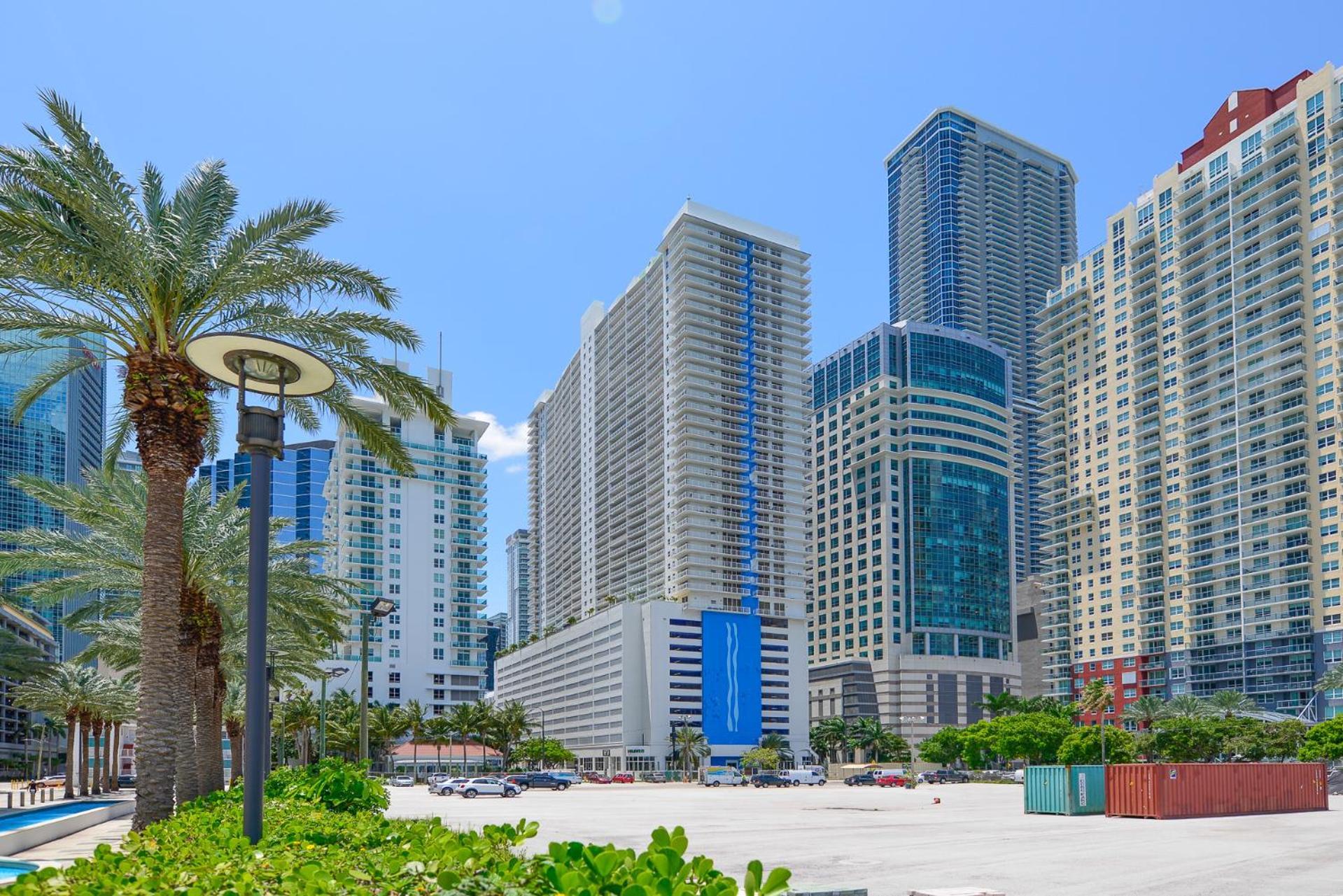 Amazing 3 Bedroom Condo At Brickell With Pool Miami Exterior foto